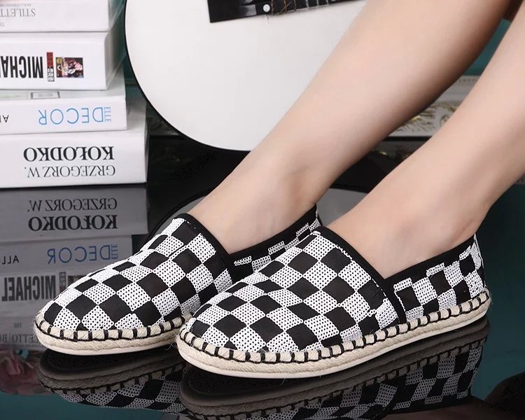 LV Loafers Women--026